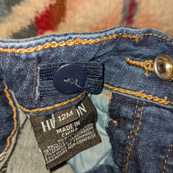 Hudson Jeans size 12 months - Picture 3 of 3